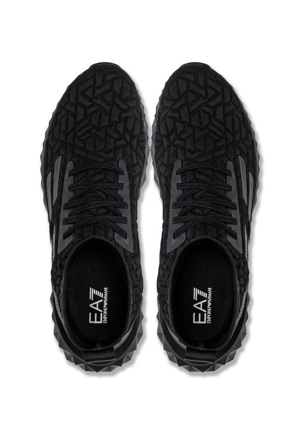 Sneakersy męskie czarne EA7 Emporio Armani X8Z021 XK223 A083. Okazja: do pracy, na spacer, na co dzień. Kolor: czarny. Sport: turystyka piesza