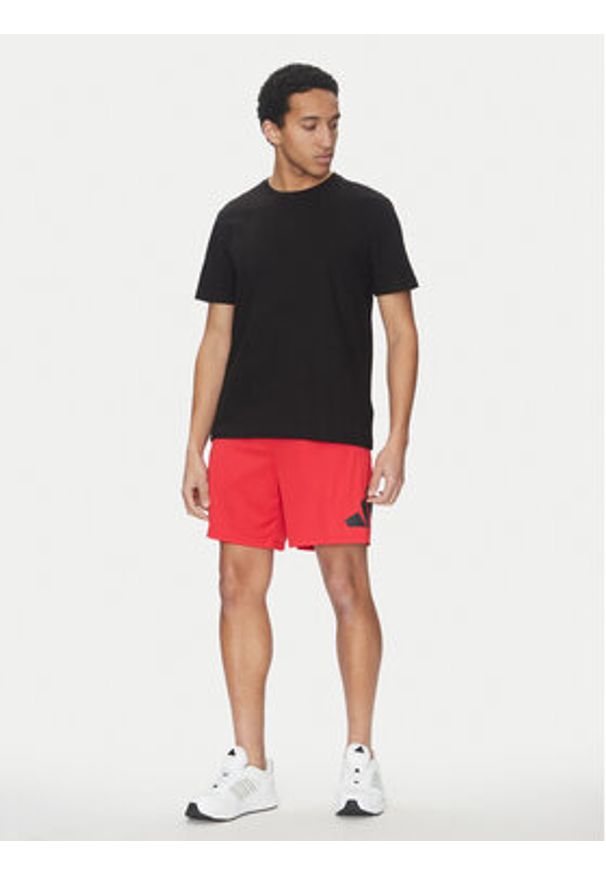 Adidas - adidas Szorty sportowe Train Essentials Logo Training JD4879 Czerwony Regular Fit. Kolor: czerwony. Materiał: syntetyk