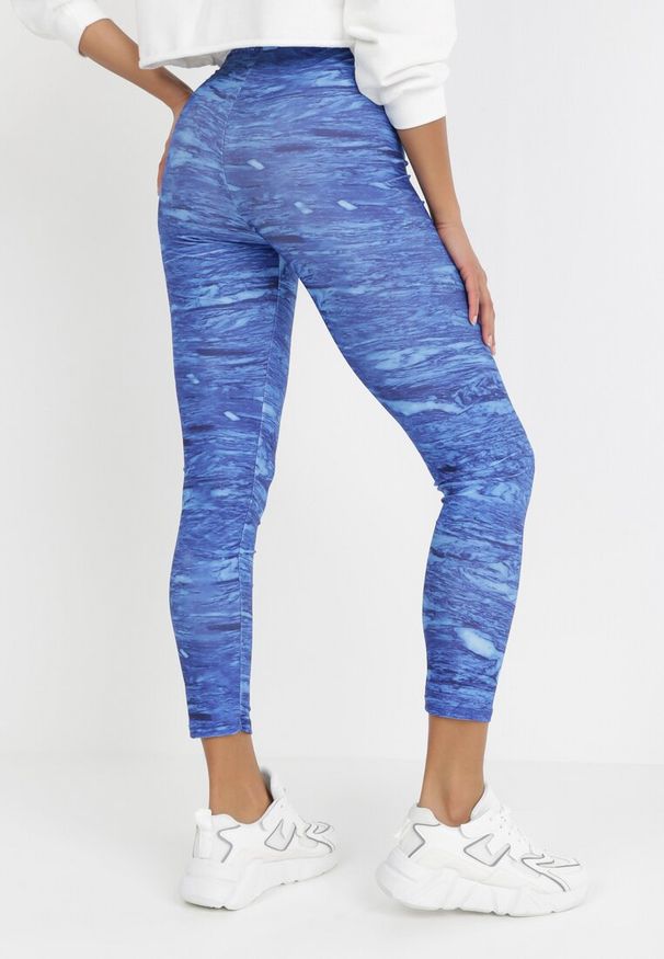 Born2be - Niebieskie Legginsy Kasameia. Stan: podwyższony. Kolor: niebieski. Materiał: włókno, materiał. Długość: długie. Wzór: nadruk. Styl: sportowy, elegancki