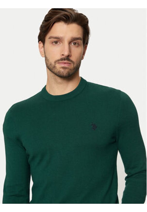 U.S. Polo Assn. Sweter MUP2961 Zielony Regular Fit. Typ kołnierza: polo. Kolor: zielony. Materiał: bawełna