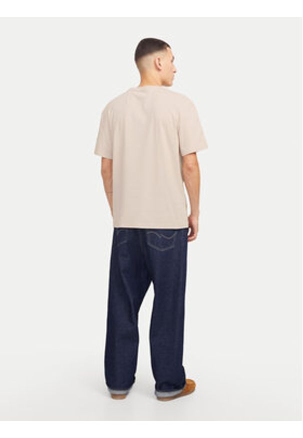 Jack & Jones T-Shirt Bryan 12268127 Beżowy Relaxed Fit. Kolor: beżowy. Materiał: bawełna