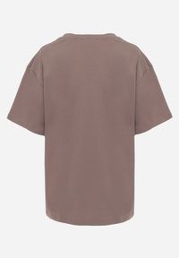 Born2be - Brązowy T-shirt Bawełniany z Ozdobnymi Cekinami Greyfeather. Okazja: do pracy, na co dzień, na spotkanie biznesowe. Kolekcja: plus size. Kolor: brązowy. Materiał: bawełna. Długość: długie. Wzór: gładki. Styl: elegancki, biznesowy, casual #8