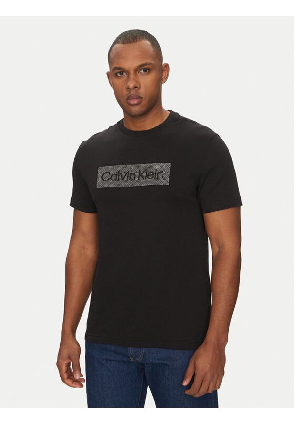 Calvin Klein T-Shirt K10K112491 Czarny Regular Fit. Kolor: czarny. Materiał: bawełna