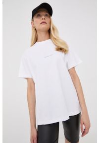 Young Poets Society t-shirt bawełniany kolor biały. Kolor: biały. Materiał: bawełna. Długość rękawa: krótki rękaw. Długość: krótkie. Wzór: gładki