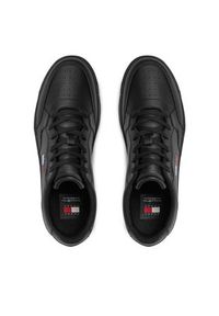 Tommy Jeans Sneakersy Retro Ess EM0EM01397 Czarny. Kolor: czarny. Materiał: skóra