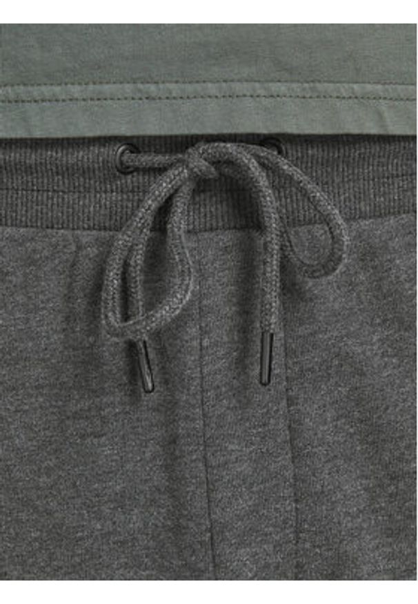 Jack & Jones Spodnie dresowe Gordon 12165322 Szary Regular Fit. Kolor: szary. Materiał: bawełna, syntetyk