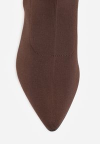 Renee - Brązowe Botki Vices na Metalicznej Kaczuszce z Elastyczną Cholewką Vamile. Okazja: na co dzień. Kolor: brązowy. Szerokość cholewki: normalna. Obcas: na szpilce. Styl: wizytowy, casual, elegancki. Wysokość obcasa: średni #9