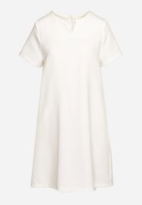 Born2be - Biała Sukienka Trapezowa Mini z Kieszeniami Hreona. Kolor: biały. Typ sukienki: trapezowe. Długość: mini