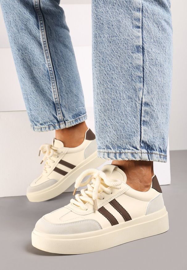 Born2be - Beżowo-Brązowe Sneakersy na Grubej Podeszwie z Paskami i Sznurowaniem Tiariel. Zapięcie: pasek. Kolor: beżowy
