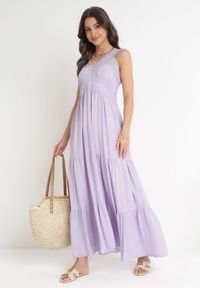 Born2be - Fioletowa Sukienka Maxi z Ażurowymi Taśmami Bez Rękawów Jaemma. Kolor: fioletowy. Długość rękawa: bez rękawów. Wzór: ażurowy. Sezon: lato. Typ sukienki: rozkloszowane. Długość: maxi #3