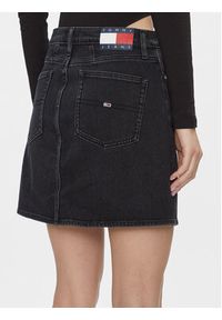 Tommy Jeans Spódnica jeansowa Mom Uh Skirt Cg4181 DW0DW17286 Czarny Slim Fit. Kolor: czarny. Materiał: bawełna