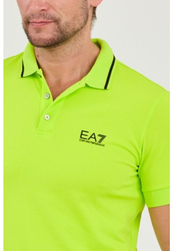 EA7 Emporio Armani - EA7 Zielona koszulka polo. Typ kołnierza: polo. Kolor: zielony