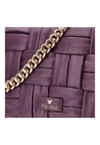 Fioletowa Torebka Damska Stylowa Listonoszka Pepe Moll. Kolor: fioletowy. Materiał: skórzane. Styl: elegancki. Rodzaj torebki: na ramię #5