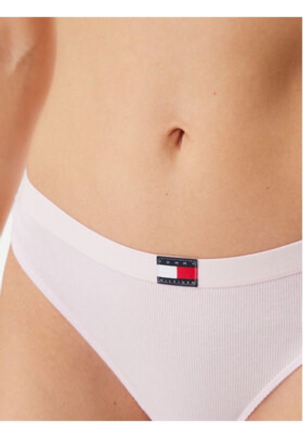 TOMMY HILFIGER - Tommy Hilfiger Komplet 3 par stringów UW0UW05641 Kolorowy. Materiał: bawełna. Wzór: kolorowy