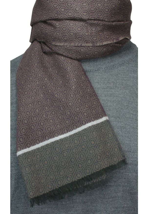 V. Fraas - Szalik Miękki, Beżowo-Bordowy Wzór Geometryczny, V.Fraas -Cashmink- Elegancki, Męski. Kolor: czerwony, wielokolorowy, beżowy, brązowy. Materiał: poliakryl, wełna, tkanina, materiał, syntetyk. Wzór: geometria. Sezon: lato. Styl: elegancki