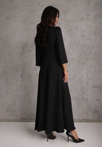 Renee - Czarna Elegancka Sukienka o Kopertowym Kroju Zdobiona Aplikacją w Talii Zilendra. Kolor: czarny. Wzór: aplikacja. Typ sukienki: kopertowe. Styl: elegancki #7