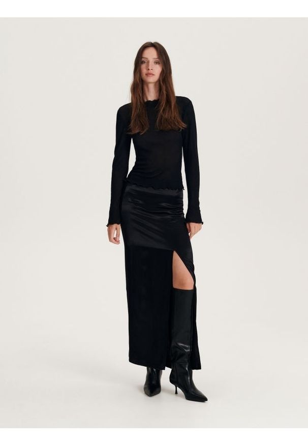 Reserved - Satynowa spódnica z wiskozy - czarny. Kolor: czarny. Materiał: satyna, wiskoza