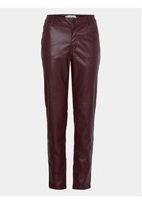 ICHI Spodnie z imitacji skóry 20117678 Bordowy Regular Fit. Kolor: czerwony. Materiał: skóra #6
