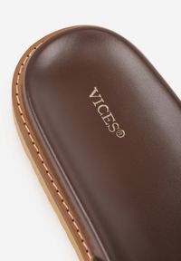 Renee - Beżowe Klapki VICES z Geometryczną Cholewką Lorazeiros. Okazja: na co dzień. Kolor: beżowy. Materiał: jeans. Wzór: geometria. Sezon: lato. Obcas: na płaskiej podeszwie. Styl: casual #9