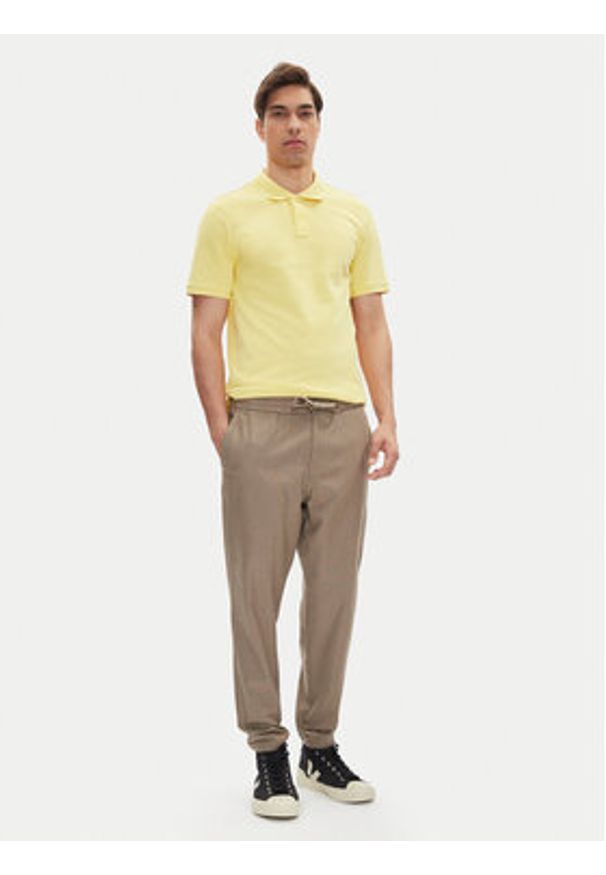 Mustang Polo Palco 1016503 Żółty Regular Fit. Typ kołnierza: polo. Kolor: żółty. Materiał: bawełna