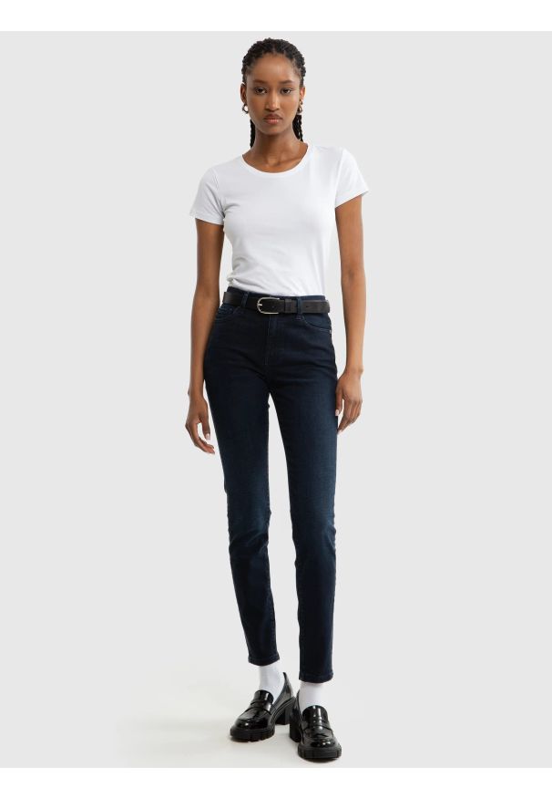 Big-Star - Jeansy damskie skinny granatowe Adela 730. Stan: podwyższony. Kolor: niebieski