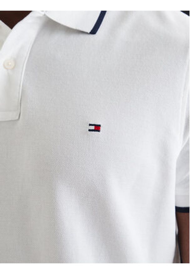 TOMMY HILFIGER - Tommy Hilfiger Polo Pique MW0MW42748 Biały Regular Fit. Typ kołnierza: polo. Kolor: biały. Materiał: bawełna
