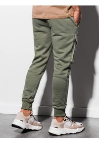 Ombre Clothing - Spodnie męskie dresowe joggery P905 - khaki - XXL. Kolor: brązowy. Materiał: dresówka