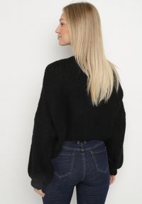 Born2be - Czarny Kardigan Bez Zapięć z Dodatkowym Topem z Wełną i Wiskozą Fendorie. Kolor: czarny. Materiał: wełna, wiskoza. Długość rękawa: na ramiączkach. Długość: długie. Styl: elegancki #4