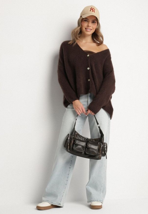 Born2be - Brązowy Kardigan z Dekoltem w Serek z Dzianiny z Wełną i Moherem Lismio. Okazja: na co dzień. Typ kołnierza: dekolt w serek. Kolor: brązowy. Materiał: moher, wełna, dzianina. Styl: casual, elegancki