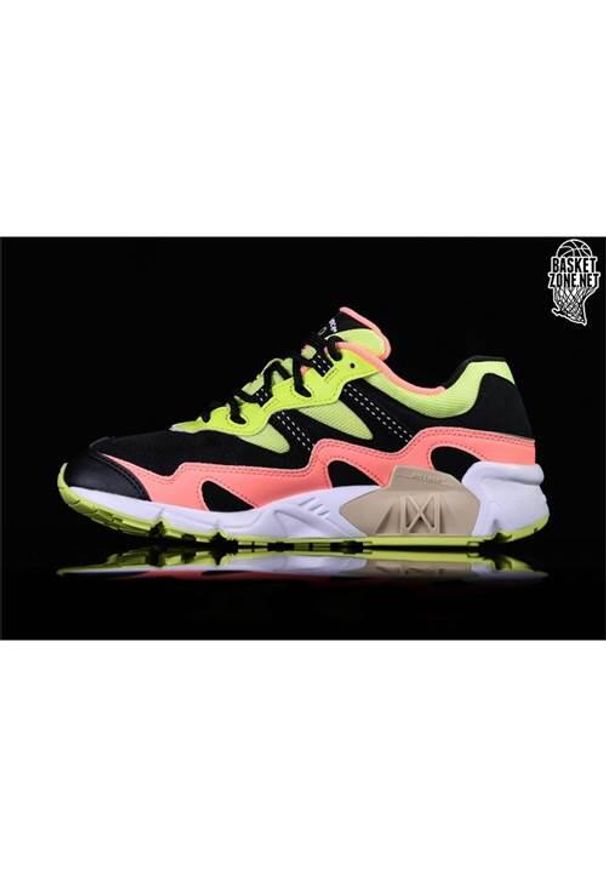 Buty do chodzenia męskie New Balance 850. Zapięcie: sznurówki. Kolor: wielokolorowy. Materiał: guma, materiał, syntetyk. Szerokość cholewki: normalna. Sport: turystyka piesza
