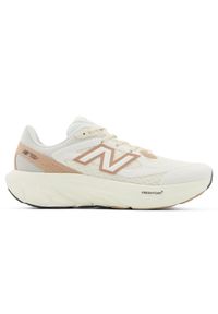 Buty damskie New Balance UTRNAE – beżowe. Okazja: na co dzień, na spacer. Kolor: beżowy. Materiał: materiał, syntetyk. Szerokość cholewki: normalna. Sport: turystyka piesza