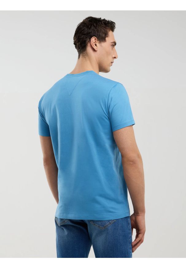 Big-Star - Koszulka męska z kieszonką niebieska Carbon 402. Okazja: na co dzień. Kolor: niebieski. Materiał: jeans, bawełna, materiał, skóra. Wzór: aplikacja. Styl: klasyczny, casual