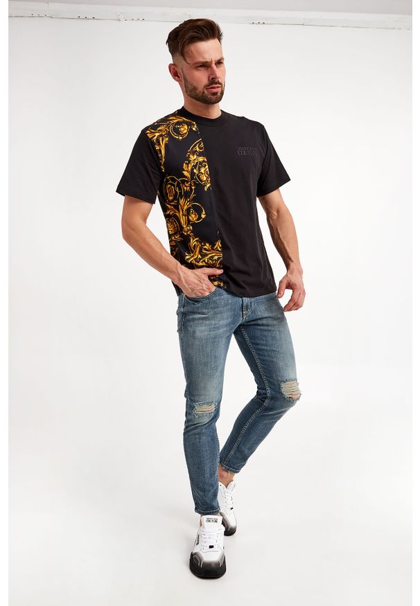 Versace Jeans Couture - T-shirt VERSACE JEANS COUTURE. Długość rękawa: krótki rękaw. Długość: krótkie. Wzór: nadruk