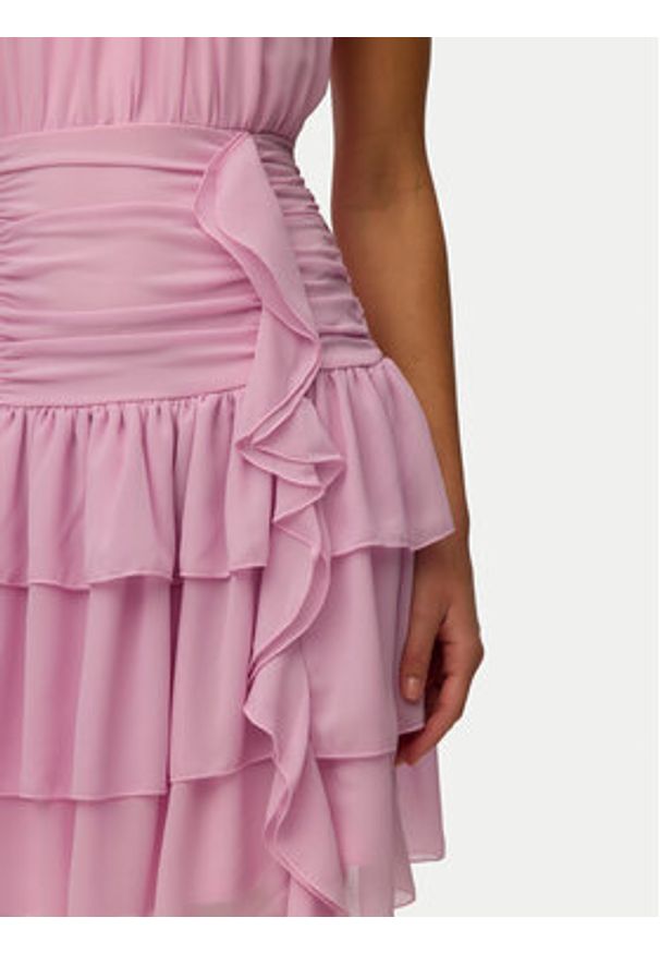 Vero Moda Sukienka koktajlowa Serena 10348178 Różowy Regular Fit. Kolor: różowy. Materiał: syntetyk. Styl: wizytowy