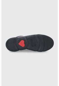Love Moschino Botki skórzane damskie kolor czarny na platformie. Nosek buta: okrągły. Zapięcie: sznurówki. Kolor: czarny. Materiał: skóra. Obcas: na platformie
