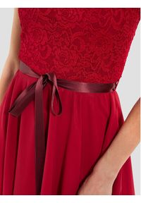 Swing Sukienka koktajlowa 77760510 Czerwony Regular Fit. Kolor: czerwony. Materiał: syntetyk. Styl: wizytowy