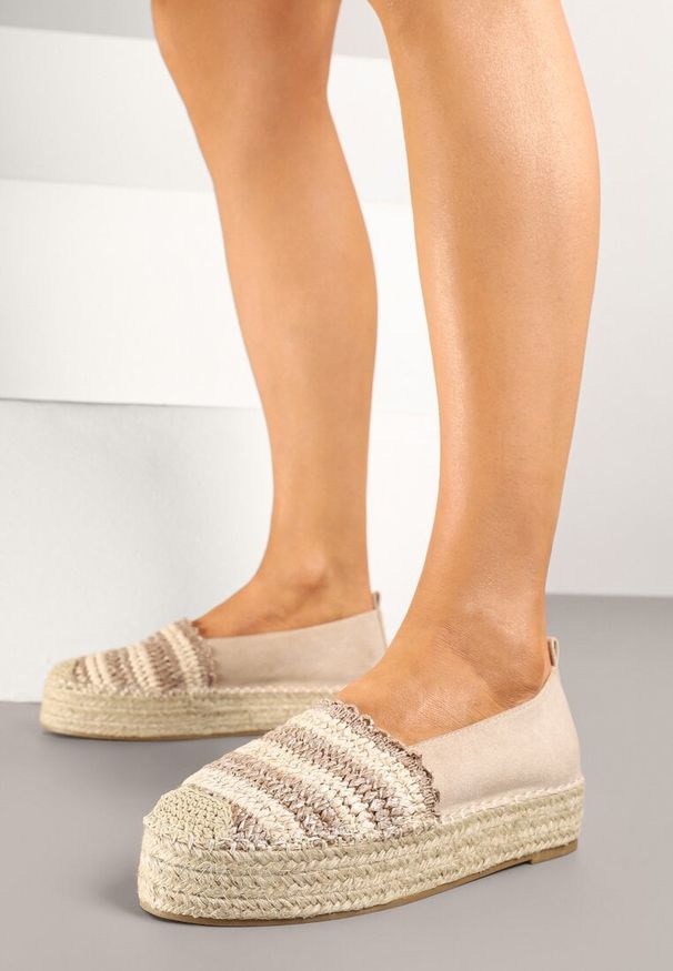 Born2be - Ciemnobeżowe Espadryle na Grubej Plecionej Podeszwie Leline. Okazja: na co dzień. Kolor: beżowy. Styl: casual