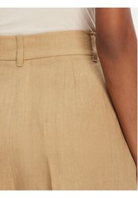 Marella Bermudy Rosta 2515141032 Beżowy Relaxed Fit. Kolor: beżowy. Materiał: len