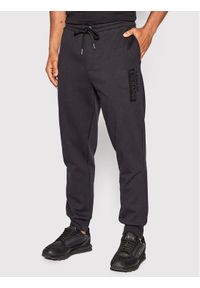 Armani Exchange Spodnie dresowe 6LZPBE ZJCAZ 1200 Czarny Regular Fit. Kolor: czarny. Materiał: bawełna, dresówka #1