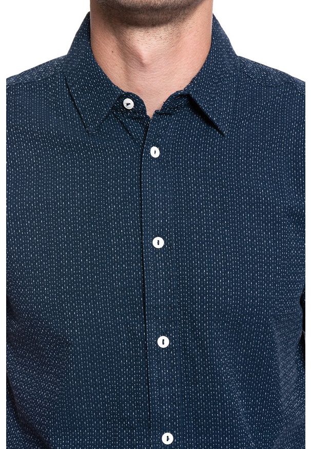 Mustang - MĘSKA KOSZULA MATERIAŁOWA MUSTANG COLLIN DOBBY SHIRT 1009828 4136. Materiał: materiał