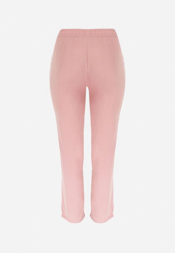 Born2be - Różowe Materiałowe Spodnie z Gumką w Talii Airiana. Okazja: na co dzień. Kolekcja: plus size. Kolor: różowy. Materiał: materiał. Styl: elegancki, klasyczny, casual