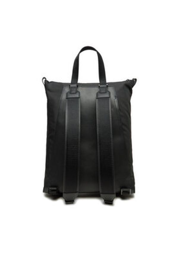 Calvin Klein Plecak K50K512709 Czarny. Kolor: czarny. Materiał: materiał
