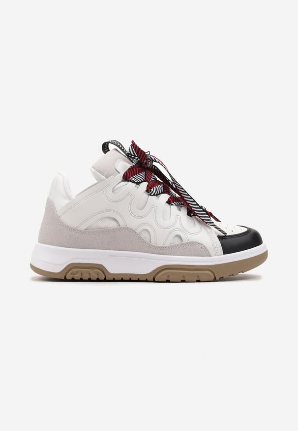 Born2be - Biało-Czarne Sneakersy z Ozdobnym Sznurowaniem i Brokatem Nevesa. Kolor: czarny