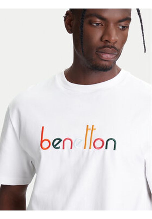 United Colors of Benetton - United Colors Of Benetton T-Shirt 3MI6U109O Biały Oversize. Kolor: biały. Materiał: bawełna