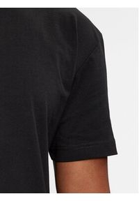 Calvin Klein Jeans T-Shirt Two Tone Monologo J30J324783 Czarny Regular Fit. Kolor: czarny. Materiał: bawełna