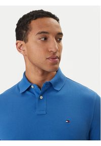 TOMMY HILFIGER - Tommy Hilfiger Polo 1985 MW0MW17770 Niebieski Regular Fit. Typ kołnierza: polo. Kolor: niebieski. Materiał: bawełna #2