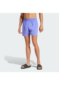 Adidas - Szorty Water Reactive Graphic Swim 5-Inch. Kolor: biały, wielokolorowy, niebieski. Materiał: materiał