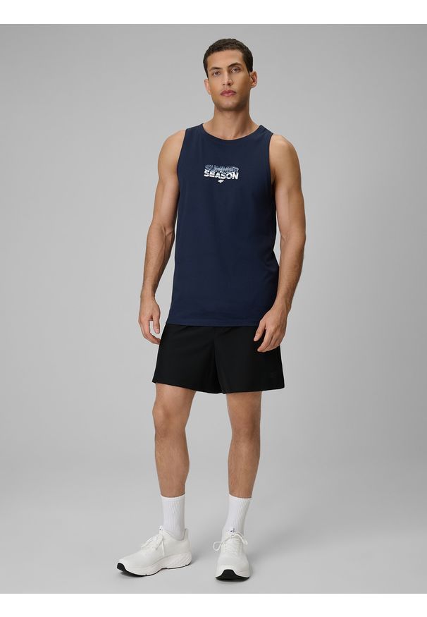 4f - 4F Koszulka bez rękawów regular z nadrukiem męska - granatowa M. Kolor: niebieski. Materiał: dzianina, bawełna. Długość rękawa: bez rękawów. Wzór: nadruk. Sezon: lato