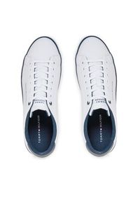 TOMMY HILFIGER - Tommy Hilfiger Sneakersy Th Hi Vulc Core Low Leather FM0FM05041 Biały. Kolor: biały #3