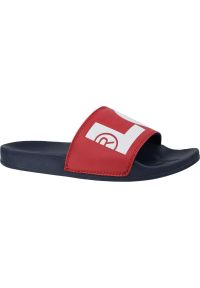 Levi's® - Klapki Levi's Batwing Slide Sandal 231548-794-87 czerwone. Okazja: na plażę. Kolor: czerwony. Materiał: syntetyk #1